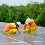 Kraj již začal hledat firmy, které vybudují fotovoltaiku na budově D krajského úřadu a střeše jabloneckého gymnázia